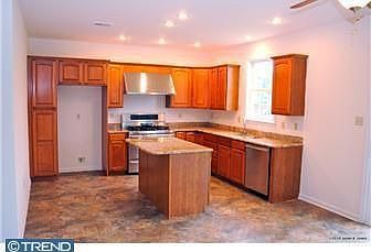 4th image of 105 Walshs Way