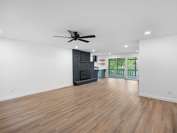 2nd image of 10 Gwaltney Cir