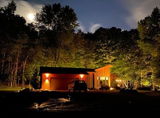 1504 Twin Springs Rd, Houlton, WI 54082