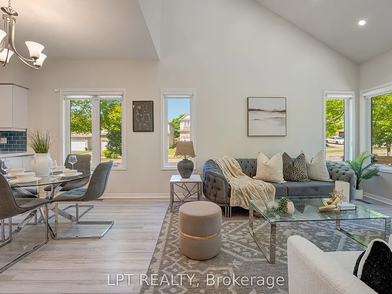 795 Laurelwood Dr #13 — Photo 4