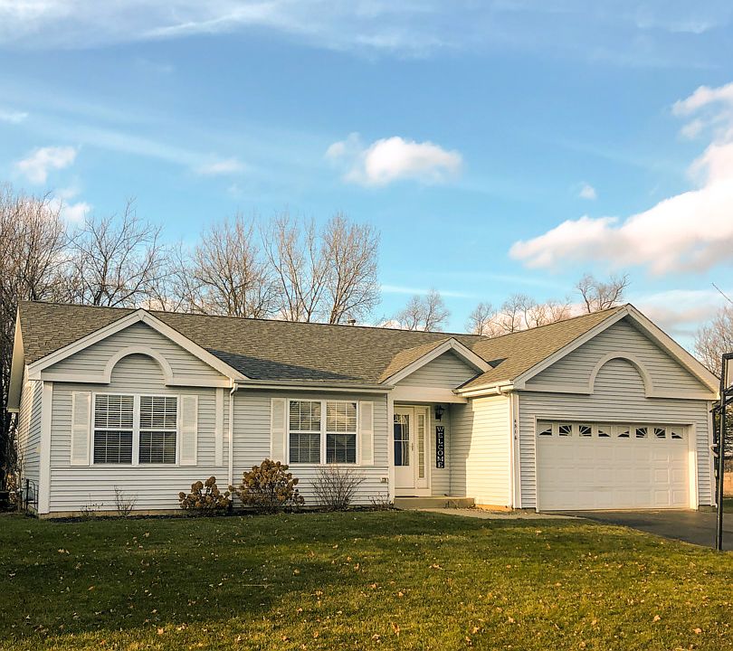 1st image of 4516 Vista Dr