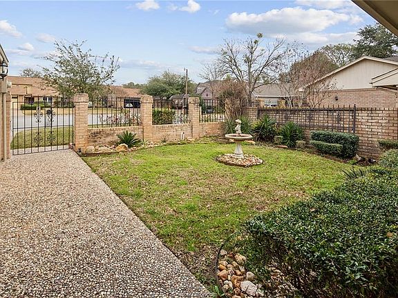 5th image of 3010 Gleneagles Ct