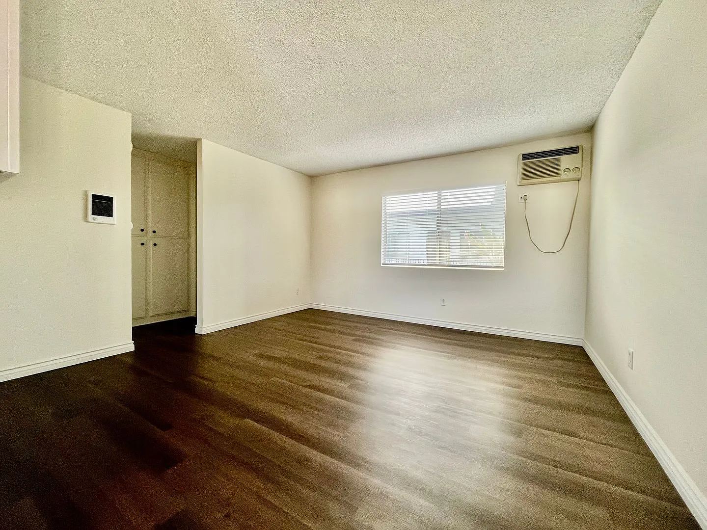 4325 Lowell Street — Photo 4