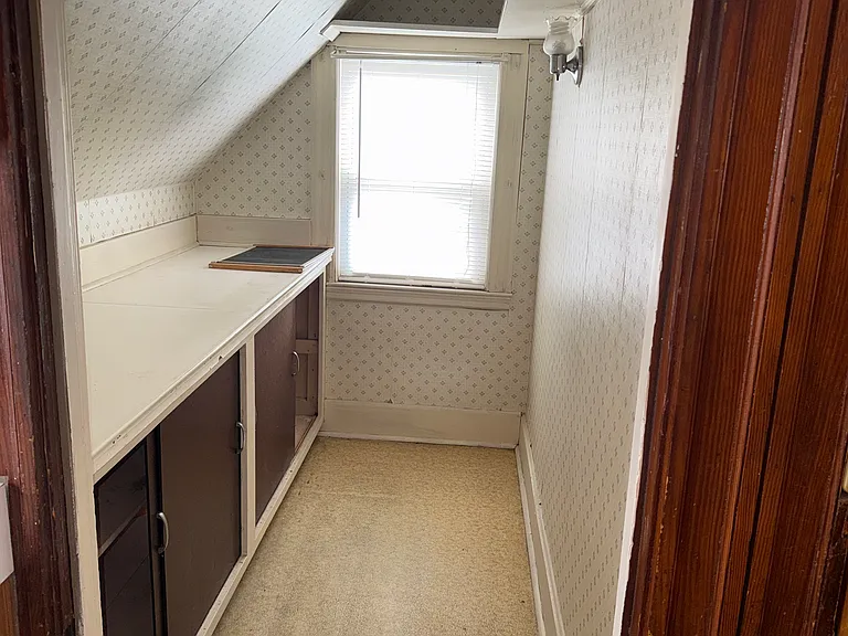 12 Grove St #3 — Photo 9