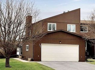 1571 16th St NW, Minot, ND 58703