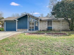 227 Shin Oak Dr, Live Oak, TX 78233