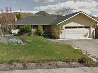 2996 Sienna Ct, Medford, OR 97504