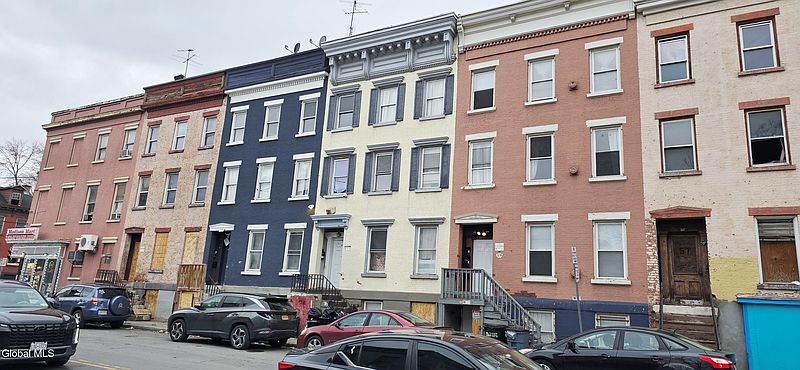 2nd image of 61 Grand Street