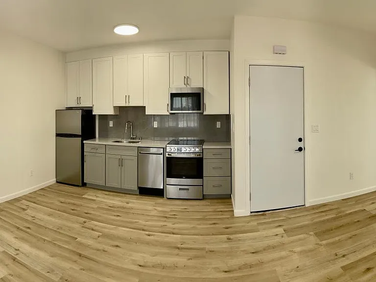 232 Foothill Blvd #3 — Photo 1