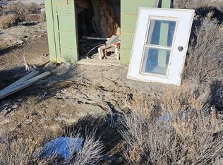 400 Fossil Lake Rd, Christmas Valley, OR 97641