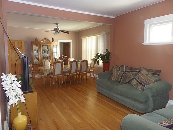 3rd image of 5242 W Berenice Ave