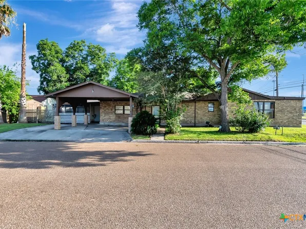 116 N Ben Wilson St, Victoria, TX 77901