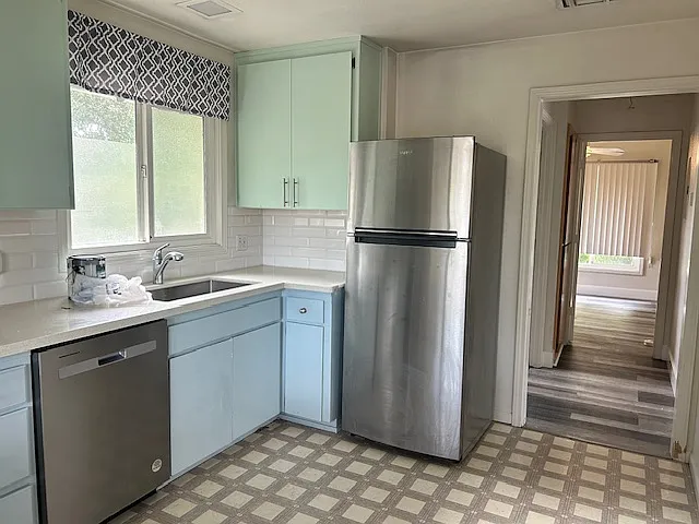 1945 Washington Ave #1945 — Photo 7