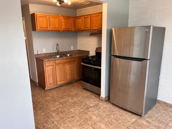 2053 N Alvernon Way, Tucson, AZ