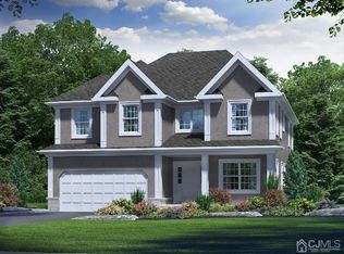 32 Promise Way, Kendall Park, NJ 08824