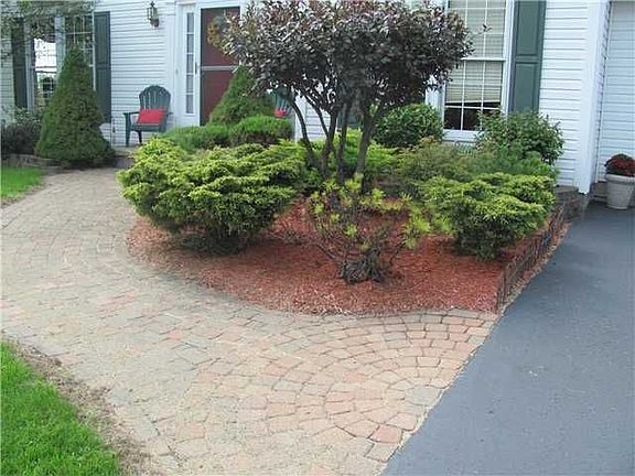 2nd image of 1447 Sunrise Dr
