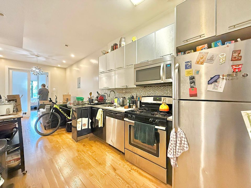1st image of 1436 Greene Ave APT 2L
