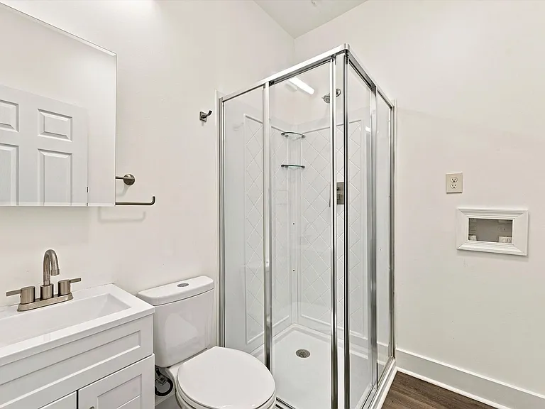 3049 N Stillman St — Photo 9