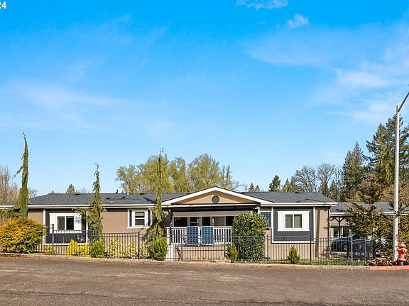 4th image of 17968 S Madeline Dr