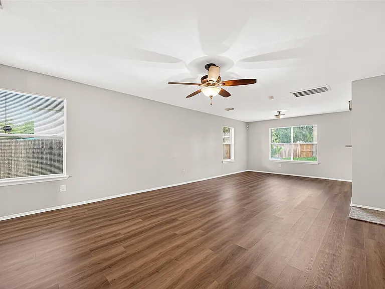 4115 Sand Ripple Ln — Photo 36