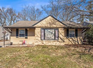 2011 N Green Rd, Cleveland, OH 44121