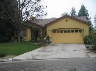 7457 N Sandrini Ave, Fresno, CA 93722