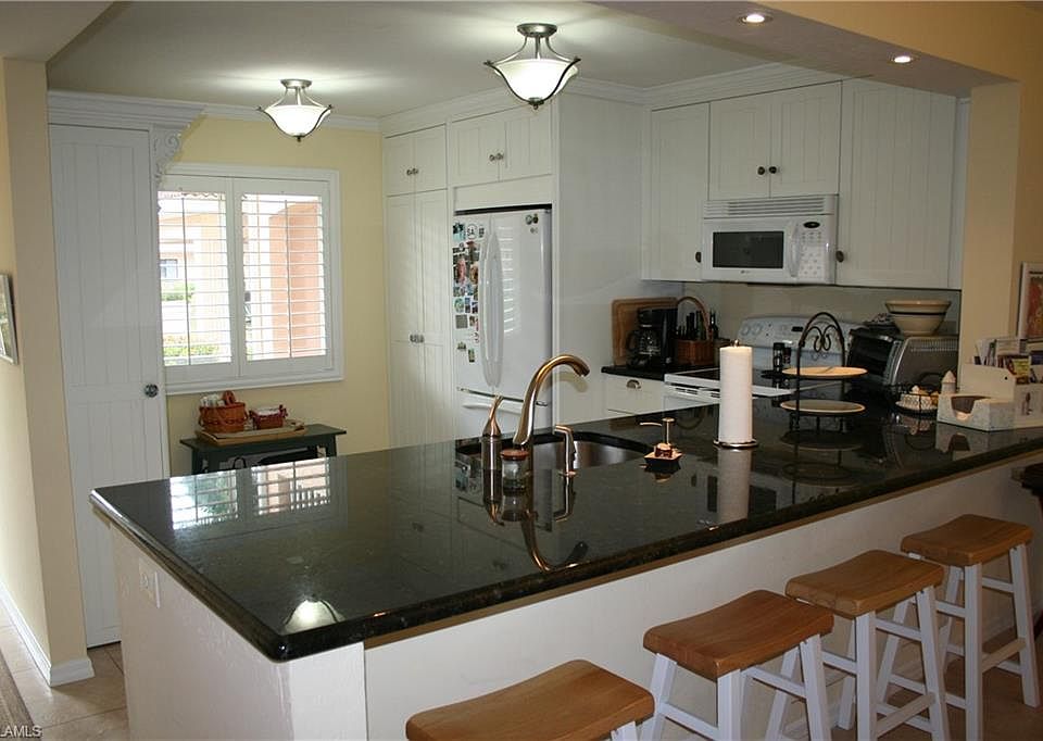 1st image of 9900 Sunset Cove Ln APT 112