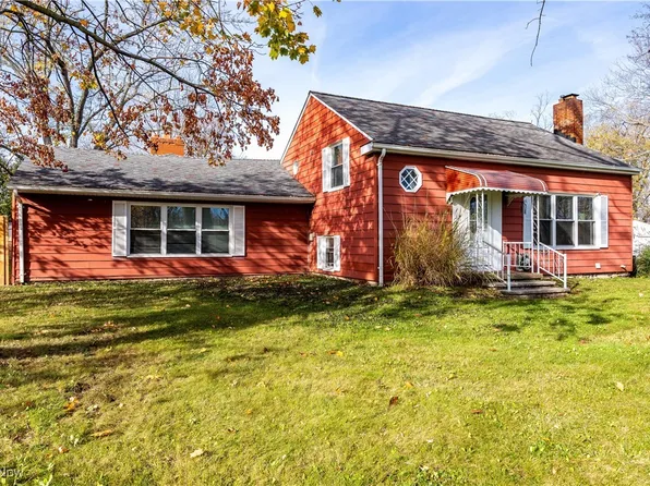 958 W River Rd, Vermilion, OH 44089