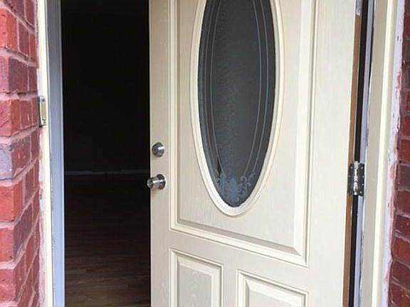 5th image of 2610 Craft Ave NW