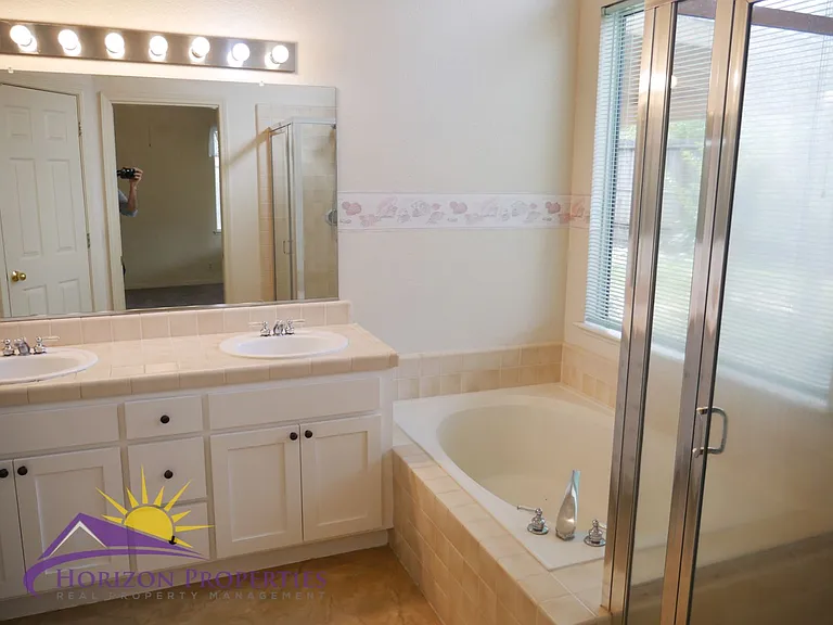 9472 Clementine Way — Photo 13