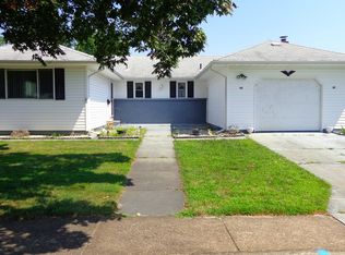 42 Falmouth St, Toms River, NJ