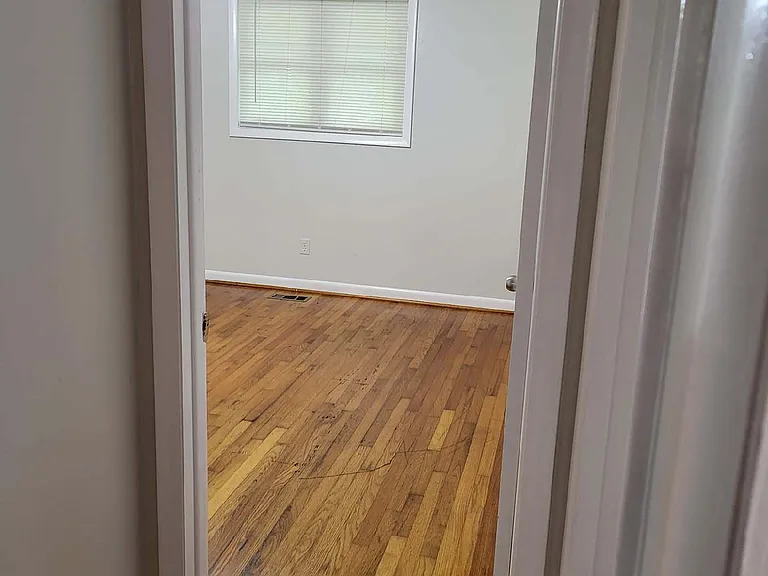 1858 Cascade St — Photo 13