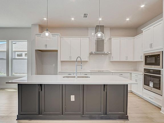 The Hemphill - Kitchen