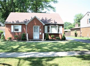 1080 Marcia Dr, North Tonawanda, NY 14120