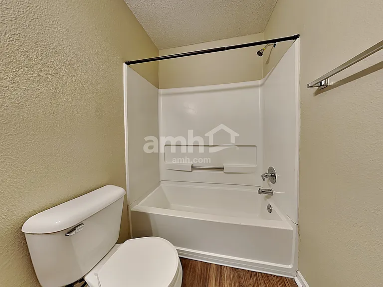 2162 Providence Dr — Photo 17
