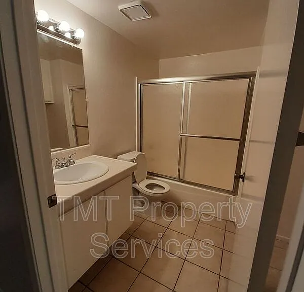 413 E Rice Ranch Rd — Photo 12