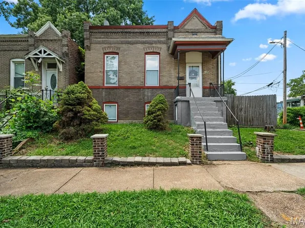 4717 S Compton Ave, Saint Louis, MO 63111