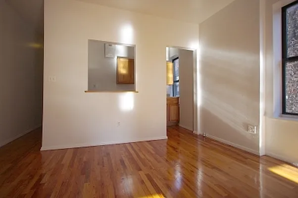 Rented by Citi Habitats | media 36