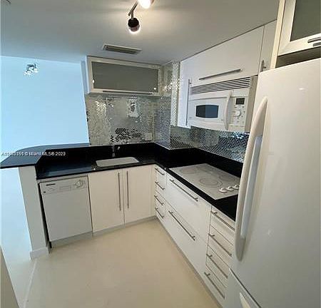3rd image of 770 Claughton Island Dr APT 1611