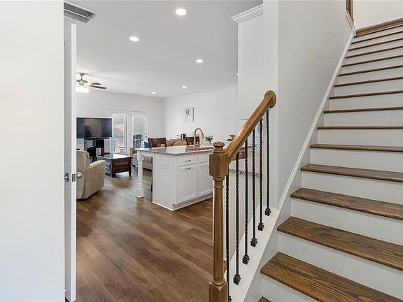 4th image of 5437 Maple Grove Ln