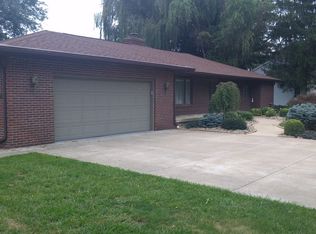 1208 Taylor Rd, Sandusky, OH 44870