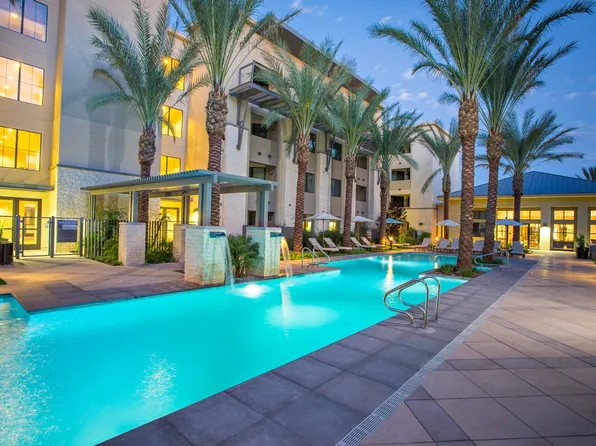 The Lincoln Scottsdale