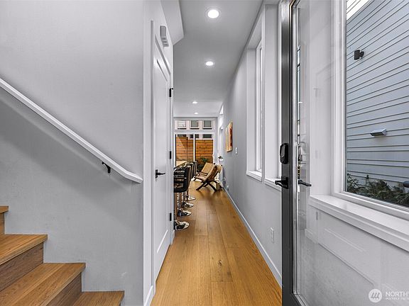 4th image of 4308 Wallingford Avenue N #C
