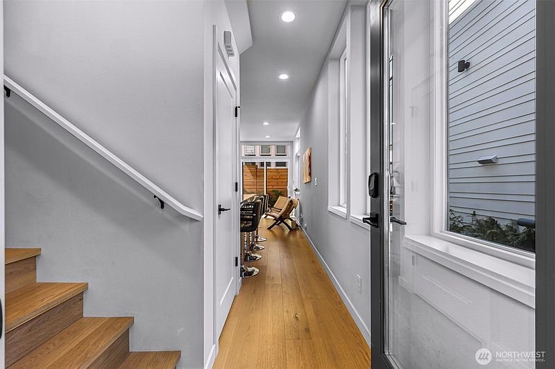 4th image of 4308 Wallingford Avenue N #C