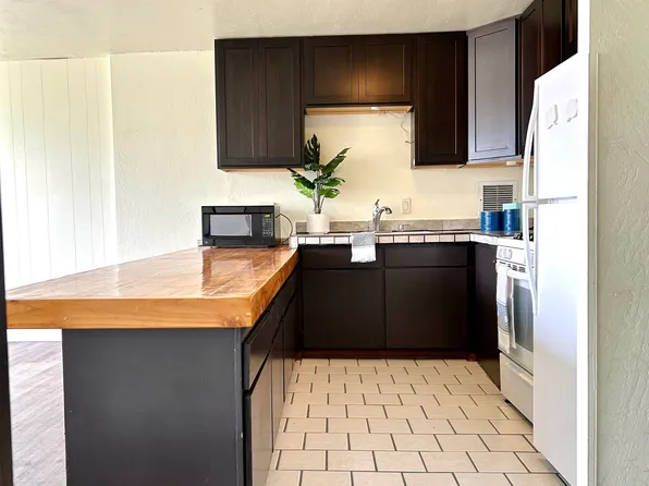 493 Pio Dr APT 311, Wailuku, HI 96793