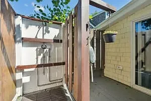 3 Riverside Dr — Photo 10