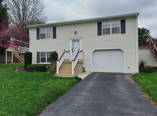 406 Cherry St, Wrightsville, PA 17368