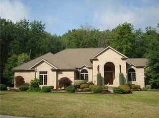 6120 Volkman Rd, Erie, PA 16506