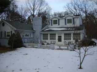 708 N Crissey Rd, Holland, OH 43528