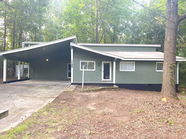 1199 Runnymede Ln, Macon, GA 31220